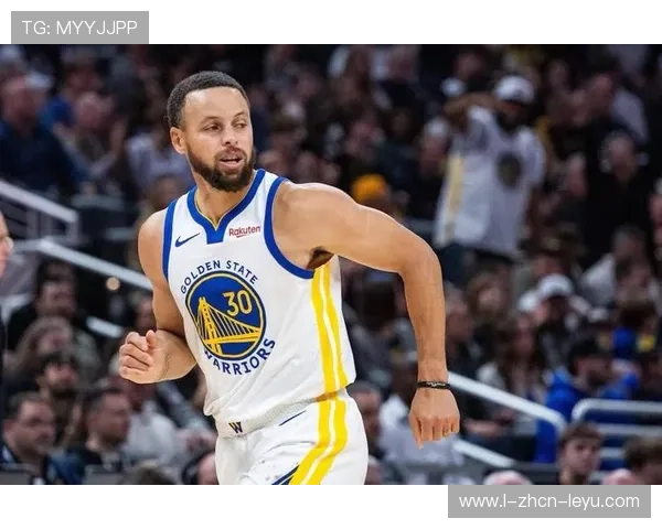 勇士快攻反击，库里带队豪取胜利重回胜轨